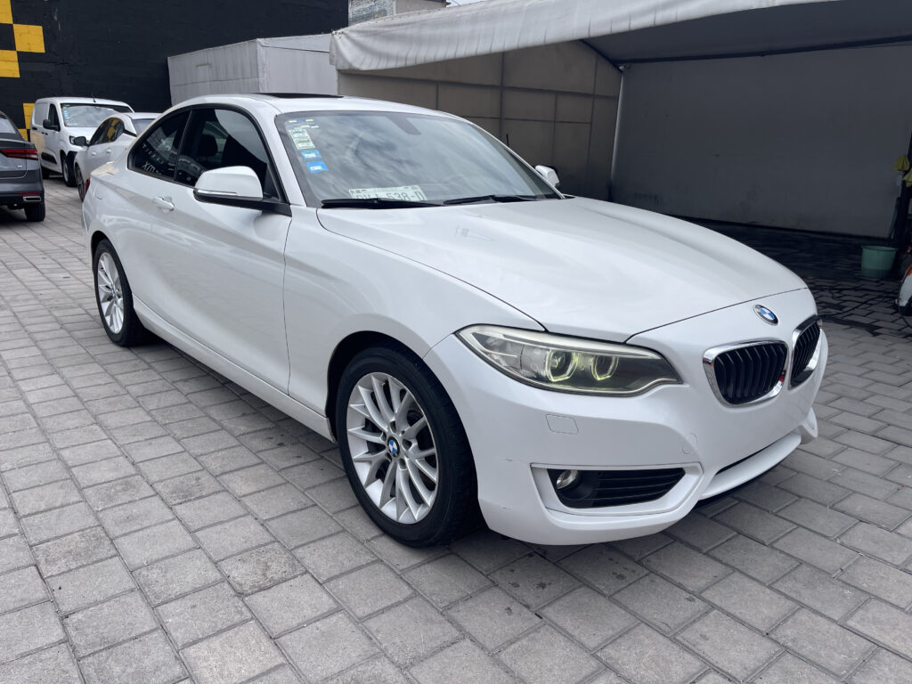 BMW 220i Coupe 2017